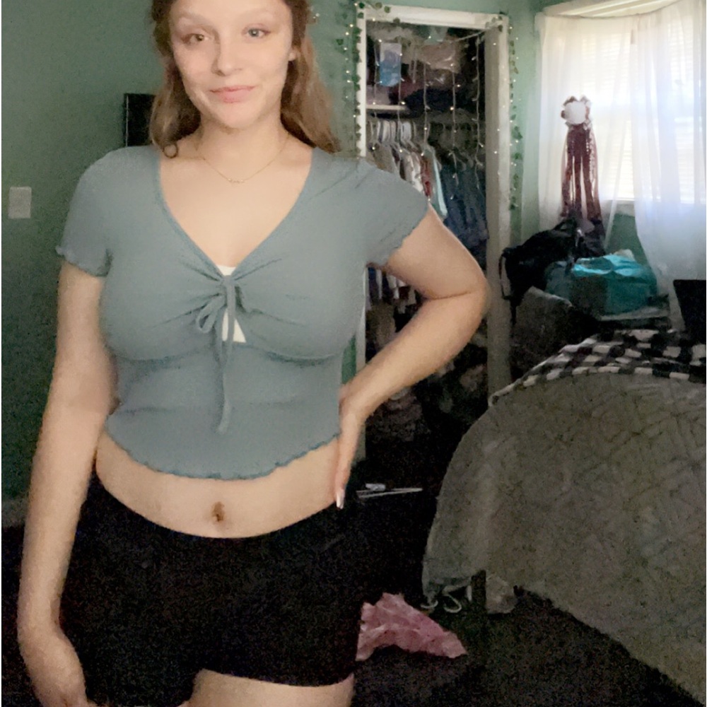 SHEIN crop top